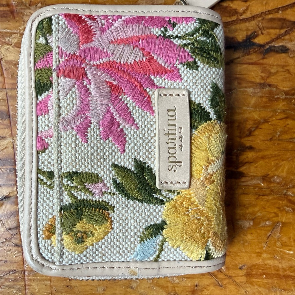 Spartina Floral Embroidered Wallet - Picture 2 of 5
